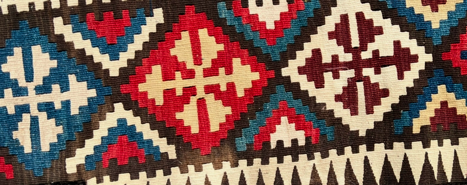 How to Clean an Antique Rugs